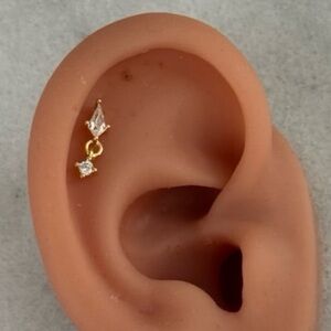 Gold Crystal Tear Drop Dangle Cartilage Earring 

Brand New